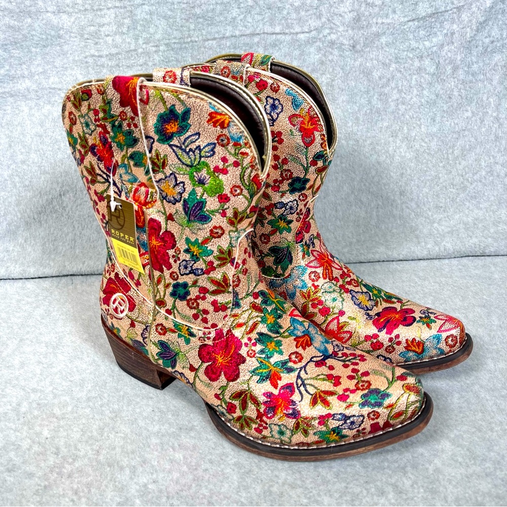 Floral Embroidered Women's Cowboy Boots
